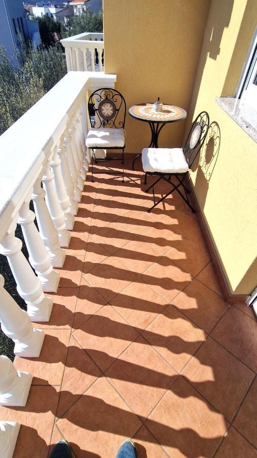קרק Apartments Ana & Ivan מראה חיצוני תמונה