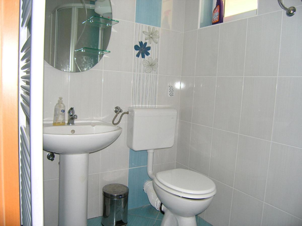 קרק Apartments Ana & Ivan מראה חיצוני תמונה