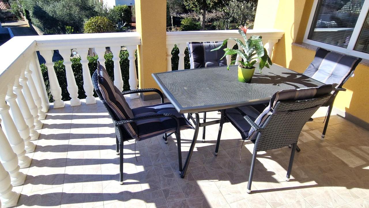 קרק Apartments Ana & Ivan מראה חיצוני תמונה