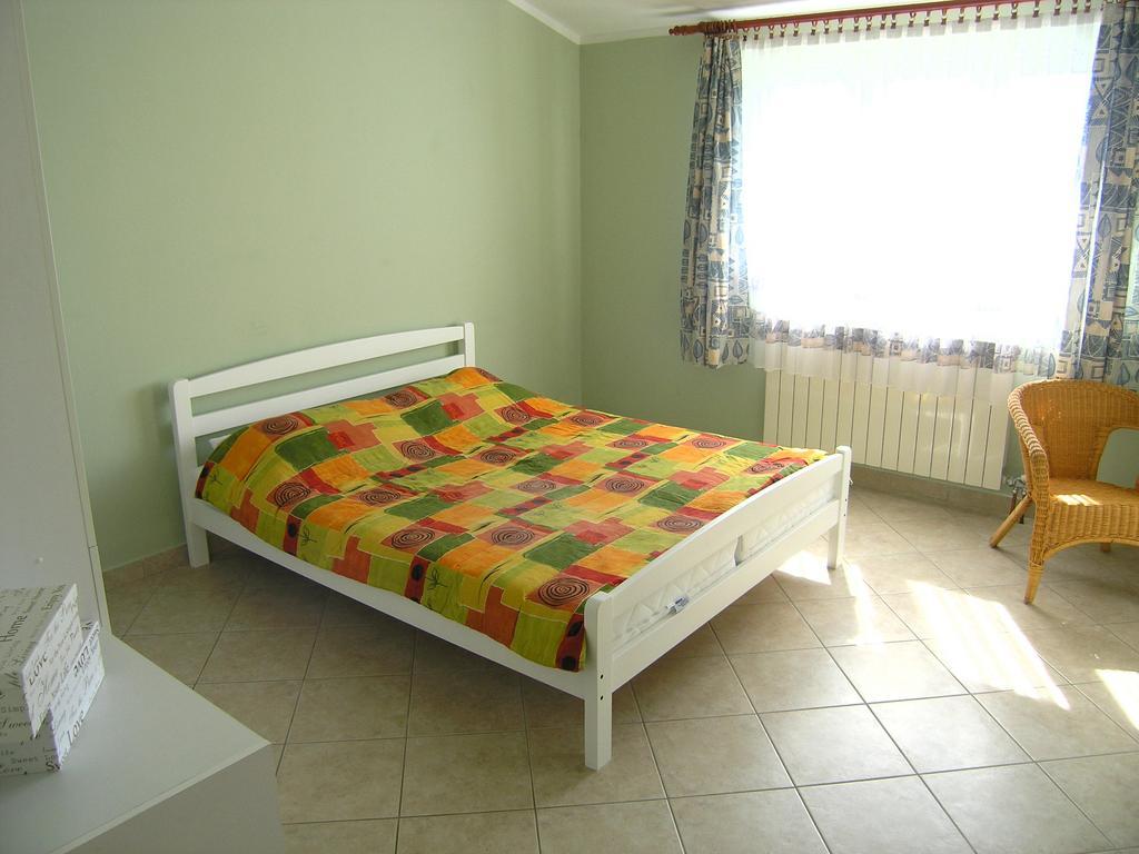 קרק Apartments Ana & Ivan מראה חיצוני תמונה